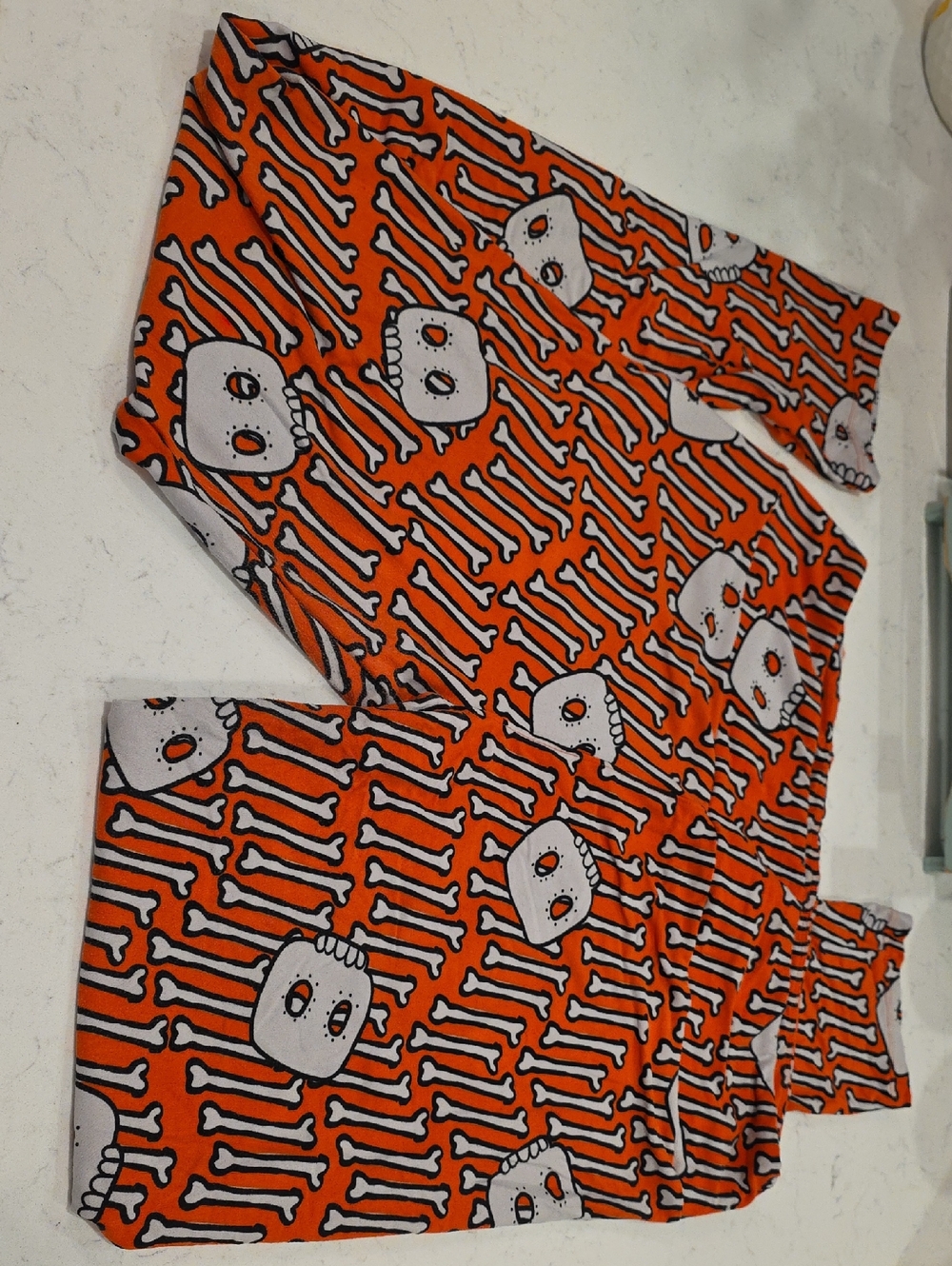 LuLaRoe Orange Skull & Bone Leggings